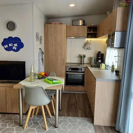 בית נופש Tiny Haus Alex By Interhome